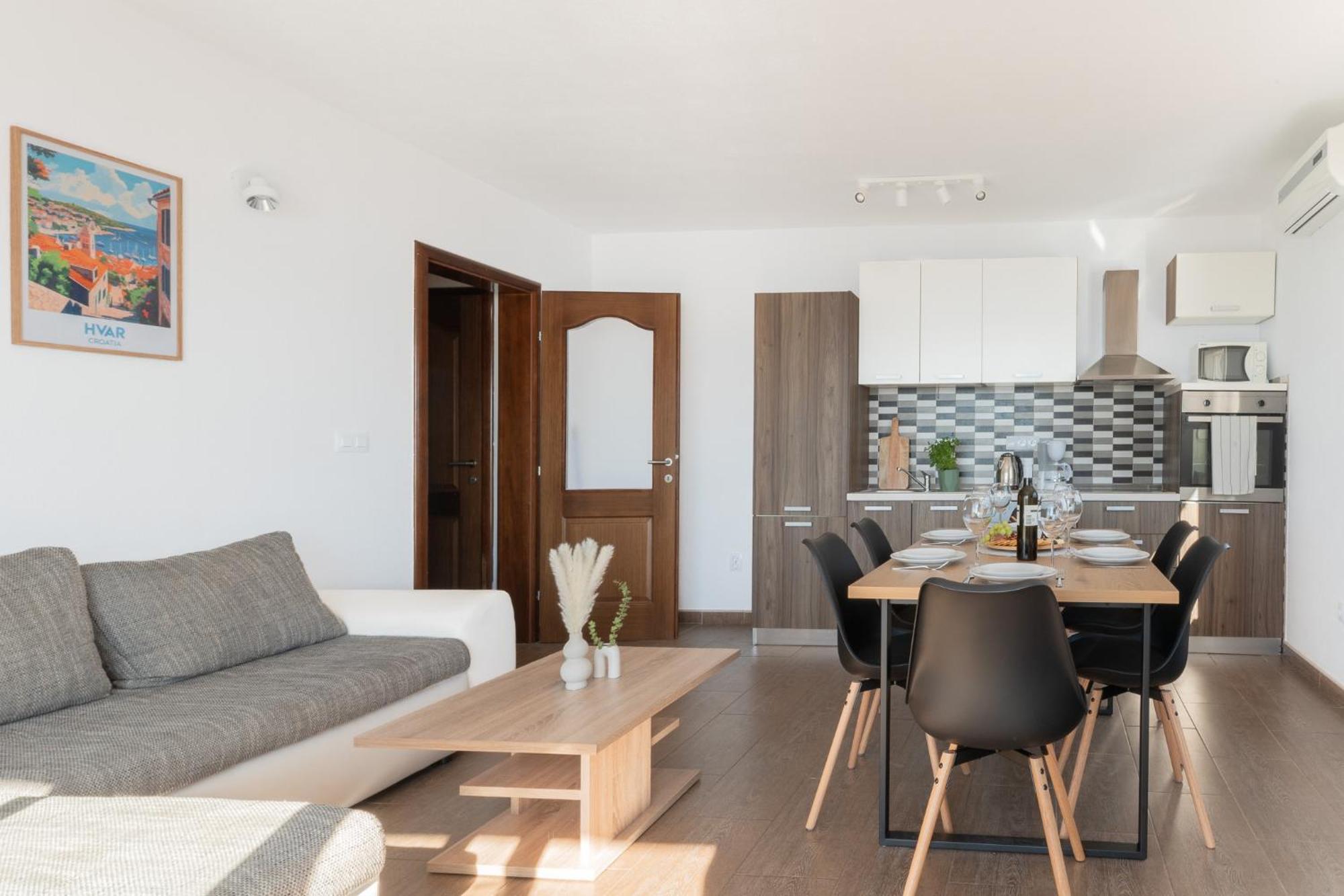 Sunny Hill Apartments With Rooftop Pool سيلينا المظهر الخارجي الصورة